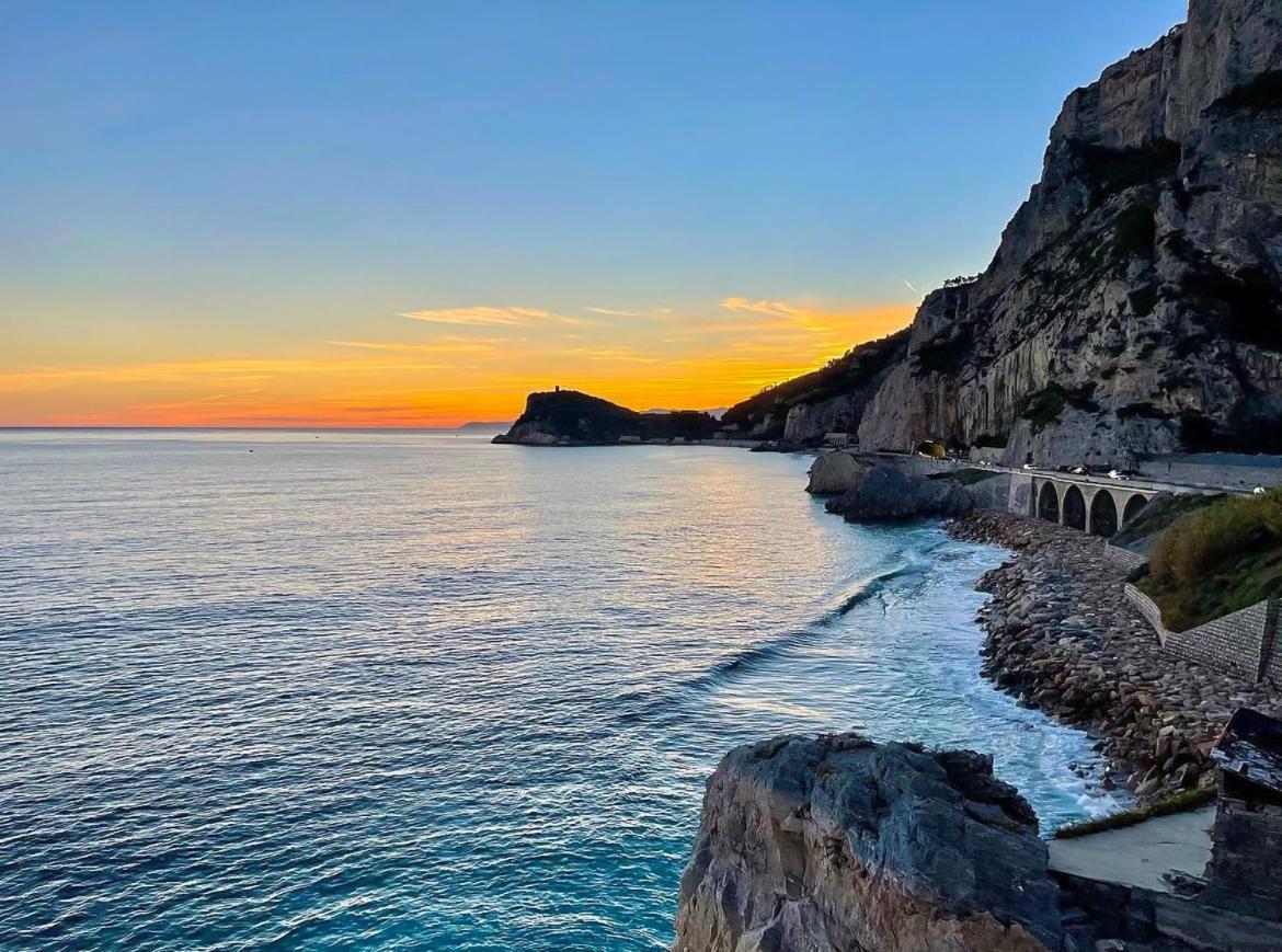 Casa Mariuccia - A Due Passi Dal Mare Leilighet Savona Eksteriør bilde